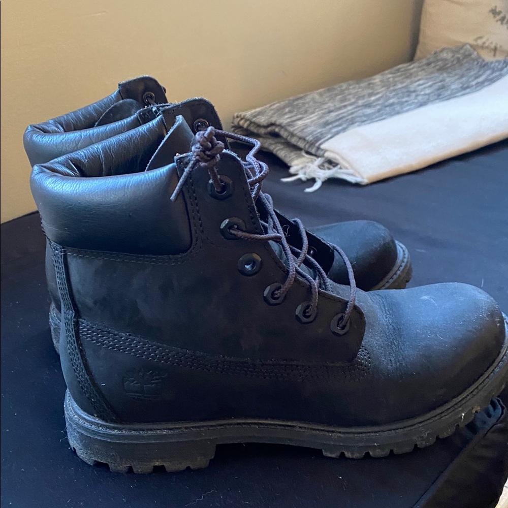 Timberland WOMEN'S 6-INCH PREMIUM WATERPROOF BOOTS